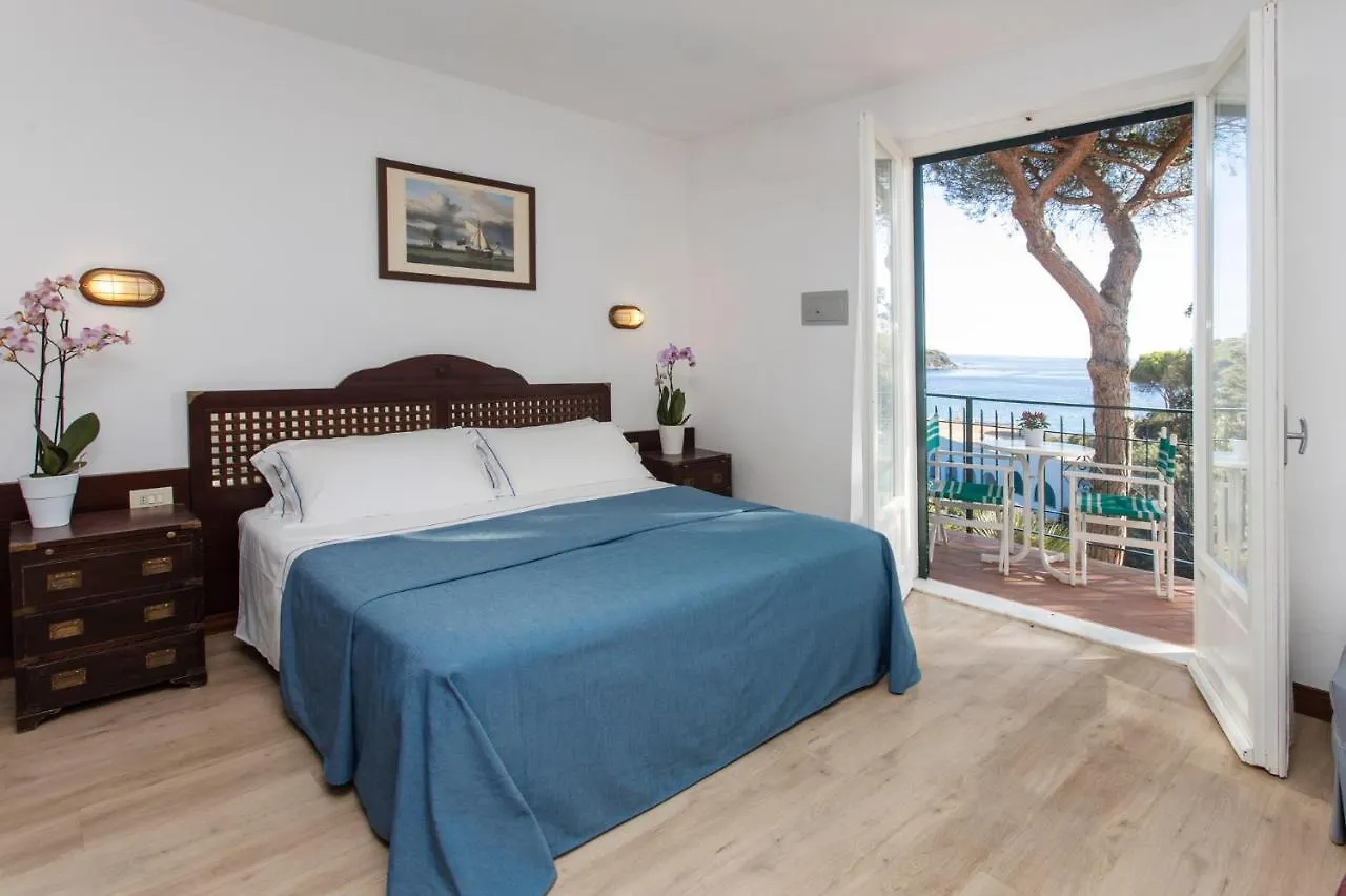 Hotel Antares Capoliveri  Italia